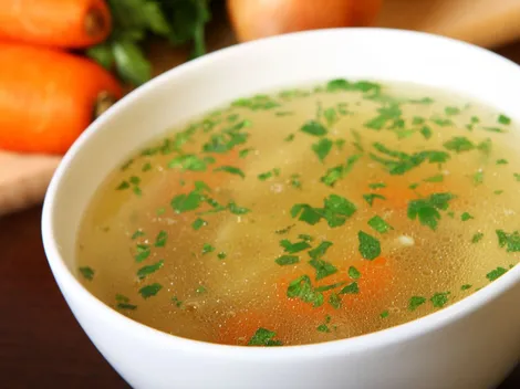 Receta de consomé de pollo