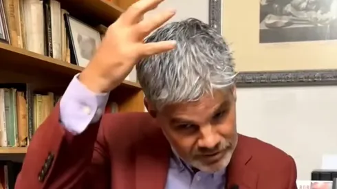 Guarello y el peluquín de Francis Cagigao.