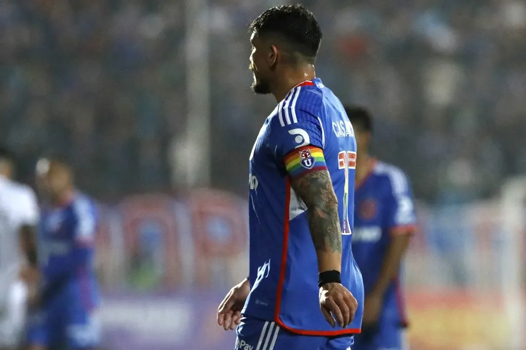 Luis Casanova es el capitán de la U, y ha tenido una gran campaña. | Foto: Photosport