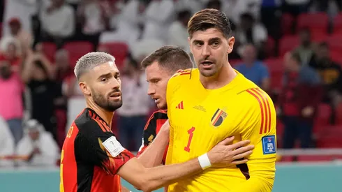 Compañero de selección le pega duro a Courtois.