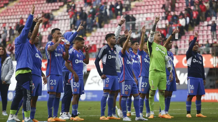 Universidad de Chile enfrenta a O'Higgins en el Estadio Santa Laura.