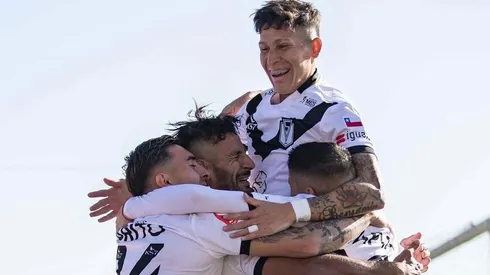 Santiago Morning busca levantarse en Primera B.