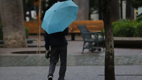 Se pronostican los primeros eventos de lluvia invernal esta semana en Santiago.