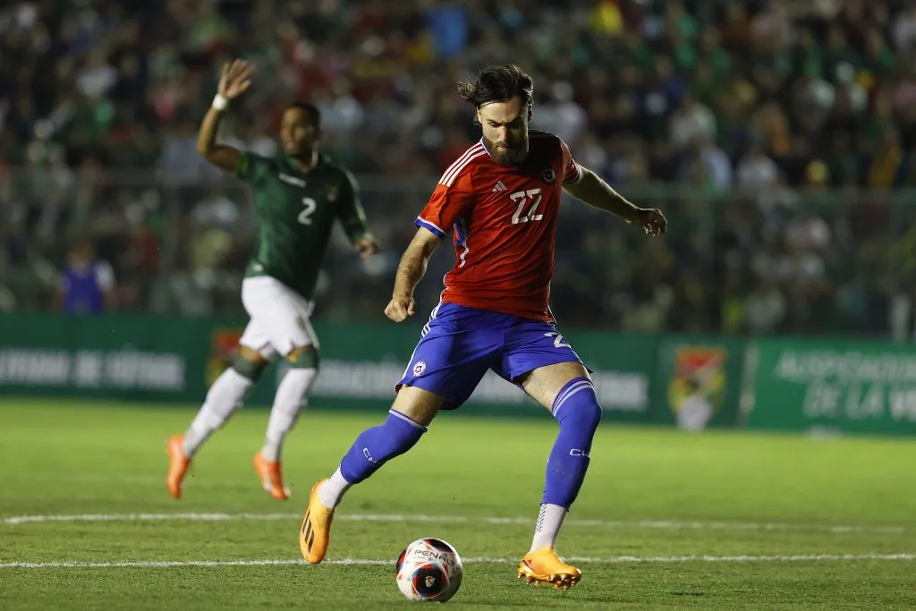 Ben Brereton en acción ante Bolivia. La Roja tuvo su último amistoso antes de comenzar las Clasificatorias al Mundial 2026. (Comunicaciones FFCh).