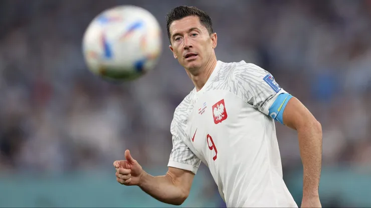 Robert Lewandowski convirtió el gol 1.500 de la selección de Polonia.