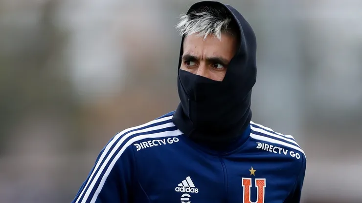 El delantero no ha podido entrenar a la par de sus compañeros.