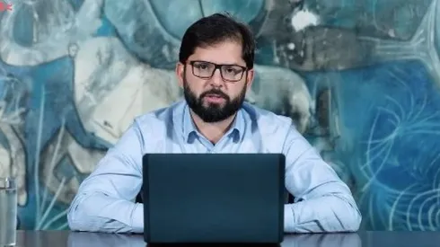 La aprobación del Presidente Boric sigue a la baja.