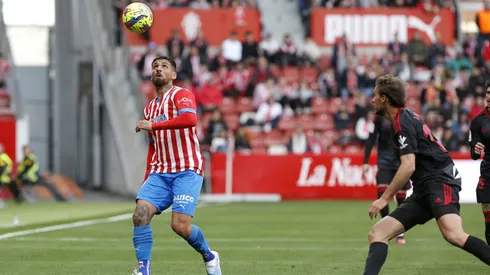 Sporting de Gijon renueva a Jeraldino con condiciones "de juvenil"