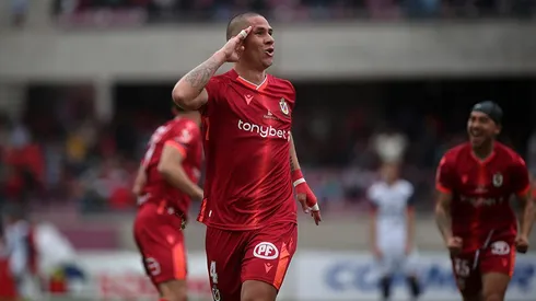 Danilo Ortiz deja como puntera a La Serena.