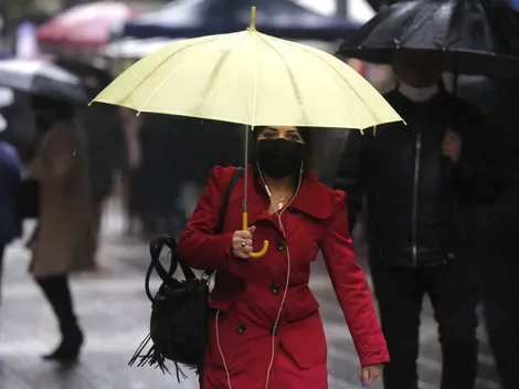 ¿Se vienen las lluvias? Probabilidades de precipitaciones en Santiago