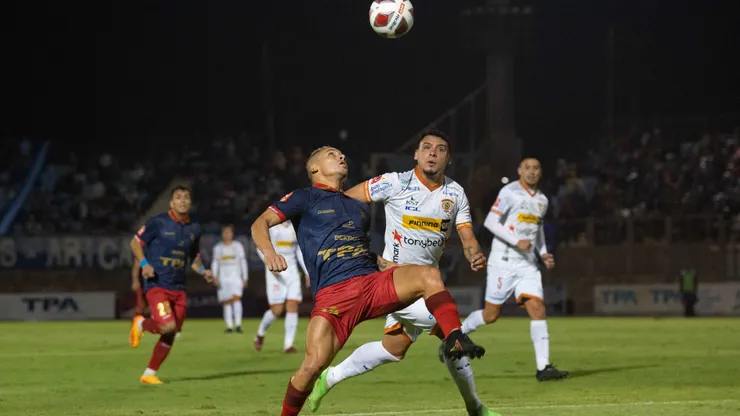 Cobreloa no pudo ante San Marcos de Arica en su visita al Norte. Se farreó la punta.
