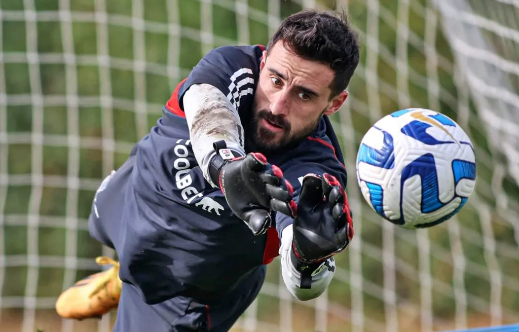 Fernando de Paul seguirá siendo el titular en el arco del Cacique. | Foto: Colo Colo.