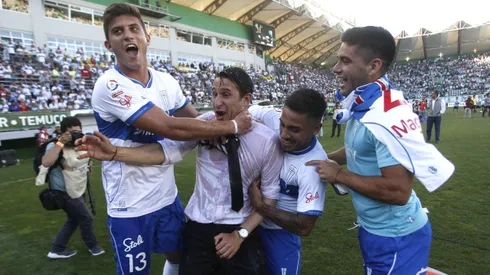 Beñat San José anotó a dos ex pupilos suyos en la UC. Uno juega en Colo Colo. El otro, sigue en la Católica.