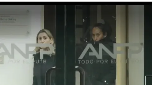 Cindy Nahuelcoy y Loreto Toloza en el Tribunal de la ANFP.