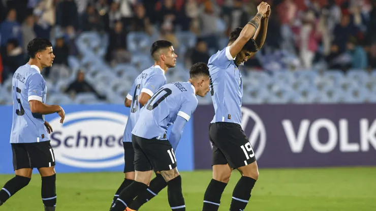 La Uruguay de Marcelo Bielsa mete miedo en sus primeros minutos. Derrota por 2 a 0 a Nicaragua al término de los 45 iniciales.