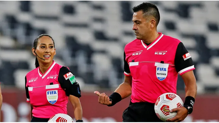 Cindy Nahuelcoy y Leslie Vásquez arriesga una dura sanción.