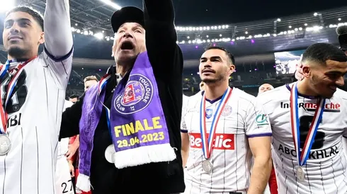 Philippe Montanier no seguirá en la banca del Toulouse y deja a Gabriel Suazo con su futuro en el aire.