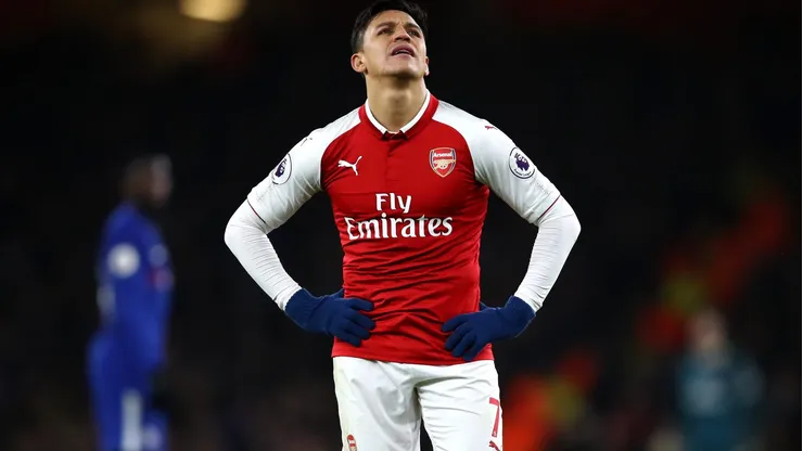 Arsenal le dijo a Alexis Sánchez que no está en sus planes, lo que lo deja con la opción de renovar en Marsella o ir a otro club.