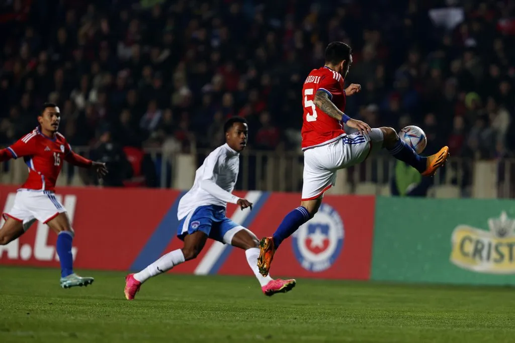 Zaldivia fue titular y tuvo una gran actuación ante Cuba. | Foto: Comunicaciones ANFP