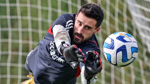 Fernando de Paul volverá a la titularidad tras ser expulsado en Copa Libertadores.