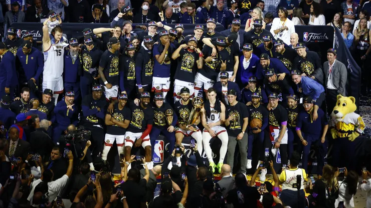 Denver festeja el primer título de su historia en la NBA