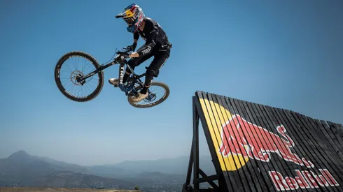 La última vez que se desarrolló Del Cerro al Barrio fue en Santiago, con Pedro Burns como una de las figuras.