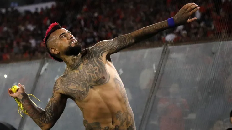 ¿Volverá Arturo Vidal a Colo Colo? Un formador suyo en el Cacique dio el detalle de sus pretensiones para concretar el retorno.