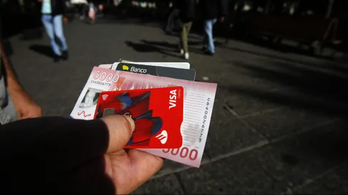 ¿Cómo puedo salir de DICOM y dejar de ser moroso en Chile?