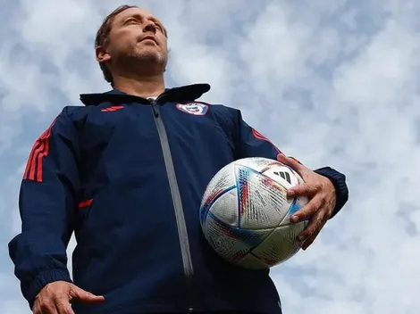 ¡Lucho Mena entrega su primera nómina en La Roja Femenina!