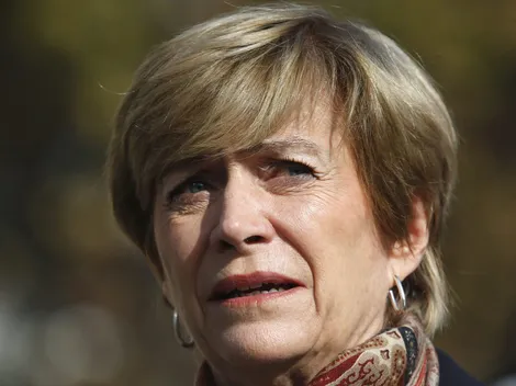 Matthei por violación de derechos humanos de Pinochet: "Me duele"