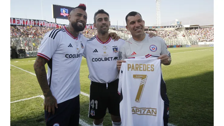 Referentes de Colo Colo piden a Gary ponerse la alba