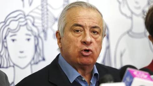 La Mesa Directiva de Renovación Nacional y Evópoli se reunió con el exministro de Salud, Jaime Mañalich, para “analizar la crisis de virus respiratorios".