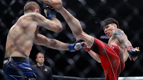 Ignacio Bahamondes va por su cuarto triunfo en el UFC este sábado.