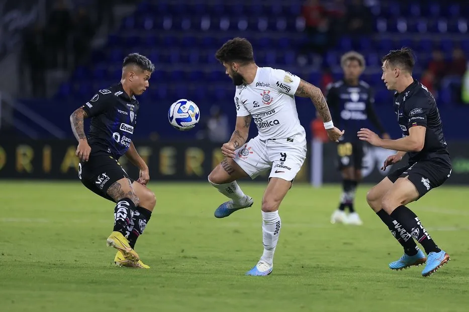 Independiente del Valle, con Matías Fernández titular y figura, goleó a Corinthians en copa Libertadores. Foto: Comunicaciones I. del Valle.