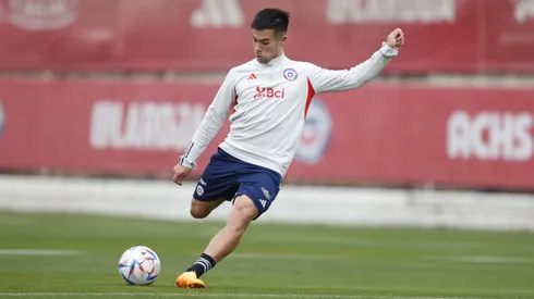 Aravena ya trabaja con la Roja