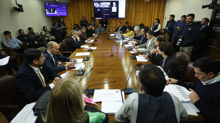 Comision de Constitucion de la Camara de Diputados discute proyecto de sexto retiro. Raul Zamora/Aton Chile