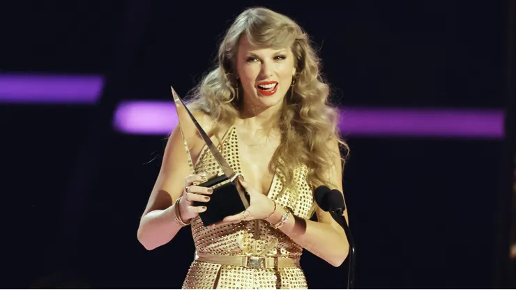Taylor Swift.