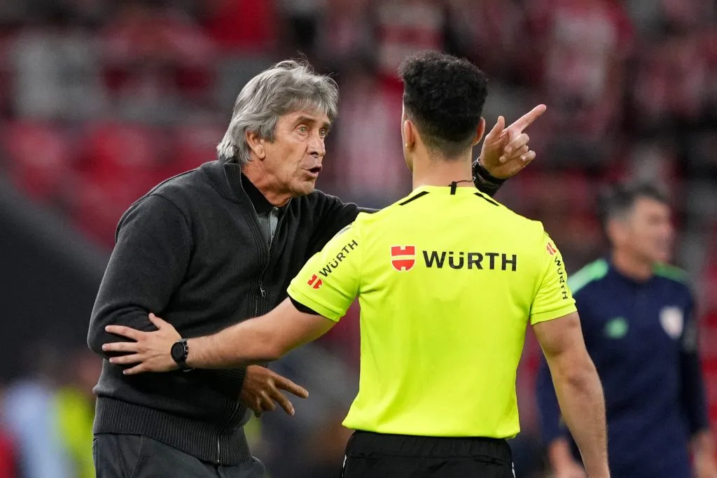 Manuel Pellegrini logró clasificar al Betis a la Europa League 2023-24. | Foto: Getty