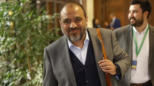 El Ministro de Educación se refirió a la posibilidad de condonar el CAE.