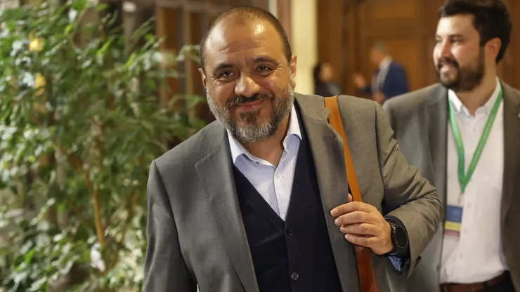 El Ministro de Educación se refirió a la posibilidad de condonar el CAE.