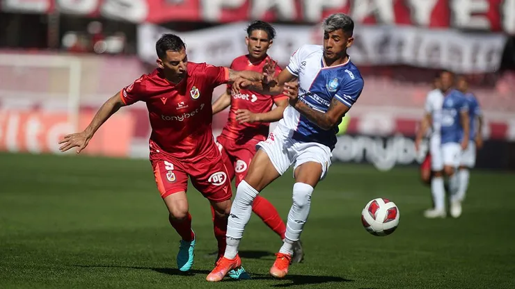 Deportes La Serena deja escapar a San Luis de Quillota en Primera B.