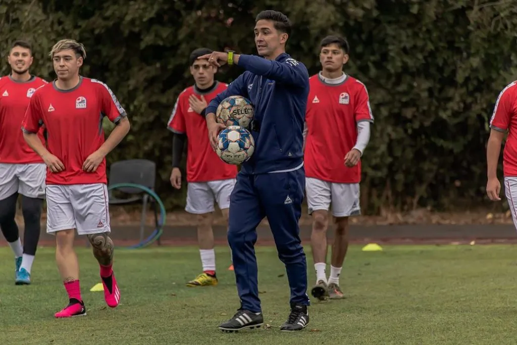 Felipe Gutiérrez en la praxis final para superar una etapa del INAF. (Instagram).