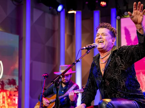 ¿A qué hora se presenta Carlos Vives en el Movistar Arena?