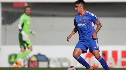 Ignacio Tapia fue titular en la línea de tres contra Ñublense.