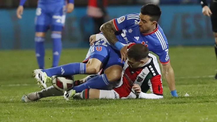 Matías Zaldivia no suelta el título con la U.