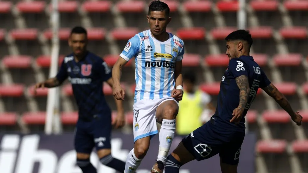 Felipe Flores metió una asistencia perfecta para el gol de Yorman Zapata ante la U. Foto: Photosport.