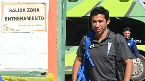 Nicolás Núñez llegó así al estadio El Cobre para dirigir su primer partido en la UC.