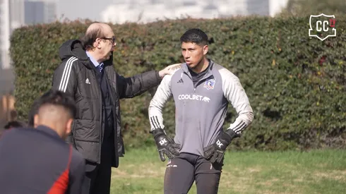 Brayan entrenó con todo en Colo Colo tras el asalto.