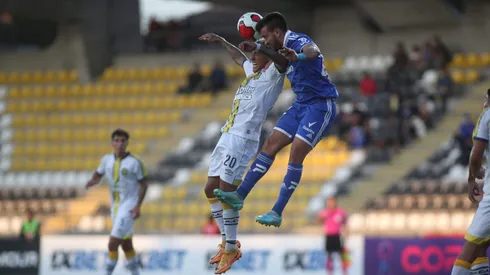 Jhonatan Candia tendrá su primera experiencia en el fútbol chileno.