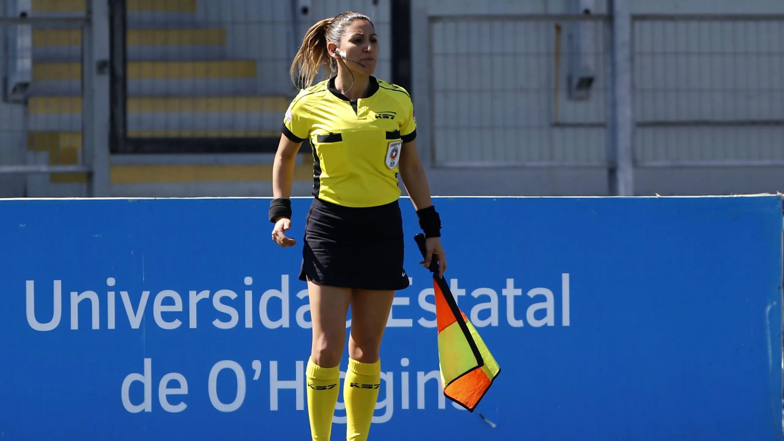 Loreto Toloza, la otra jueza que fue sancionada con 40 partidos sin poder dirigir en competencias organizadas por la ANFP. (Andrés Piña/Photosport).